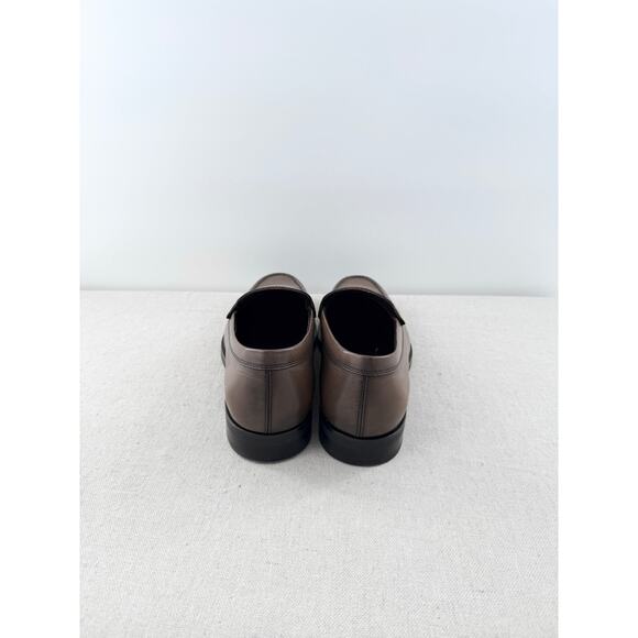 NWOT Tod\'s Leather Slip On Almond Toe Penny Loafers Shoes Brown Men\'s Size 9